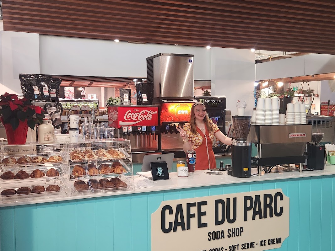 Cafe du Parc West Farmers Market hero