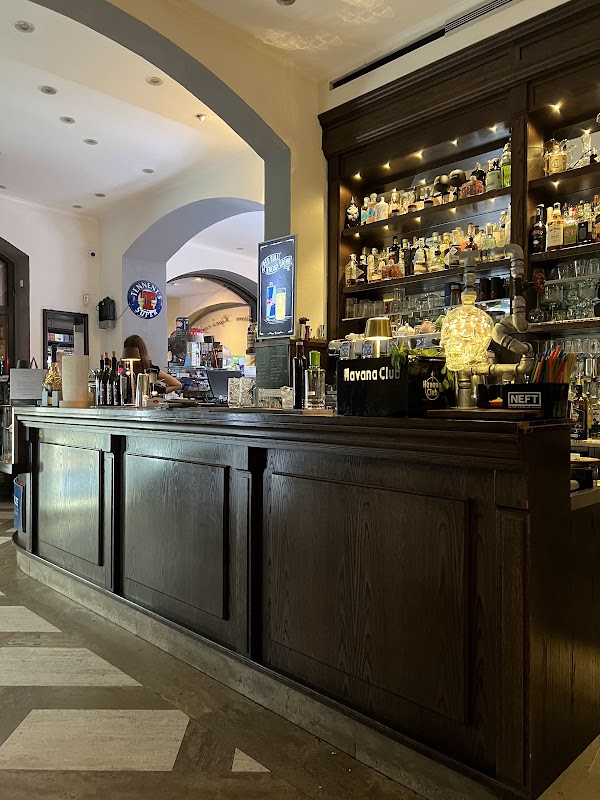 Ploom® Store Samaritana Ripa's Cafè Titelbild