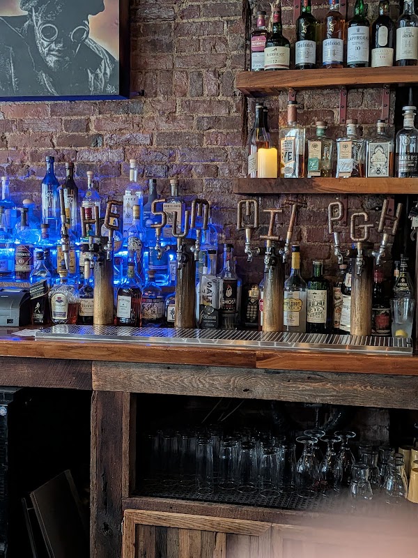 The Summit Titelbild