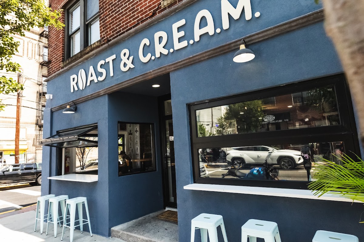 Roast & C.R.E.A.M. hero