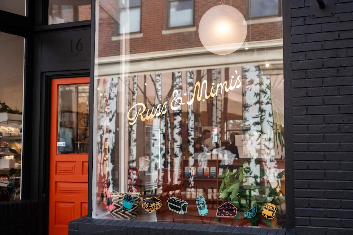 Russ & Mimi's Titelbild