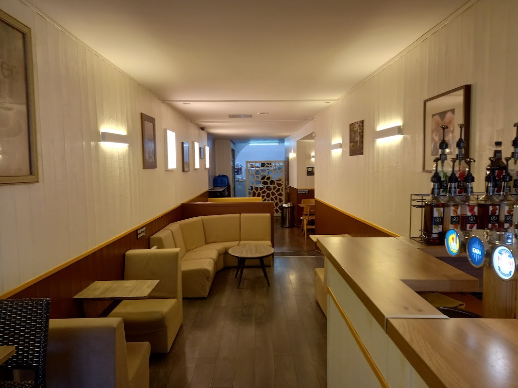 Authentic Coffee ヒーロー画像