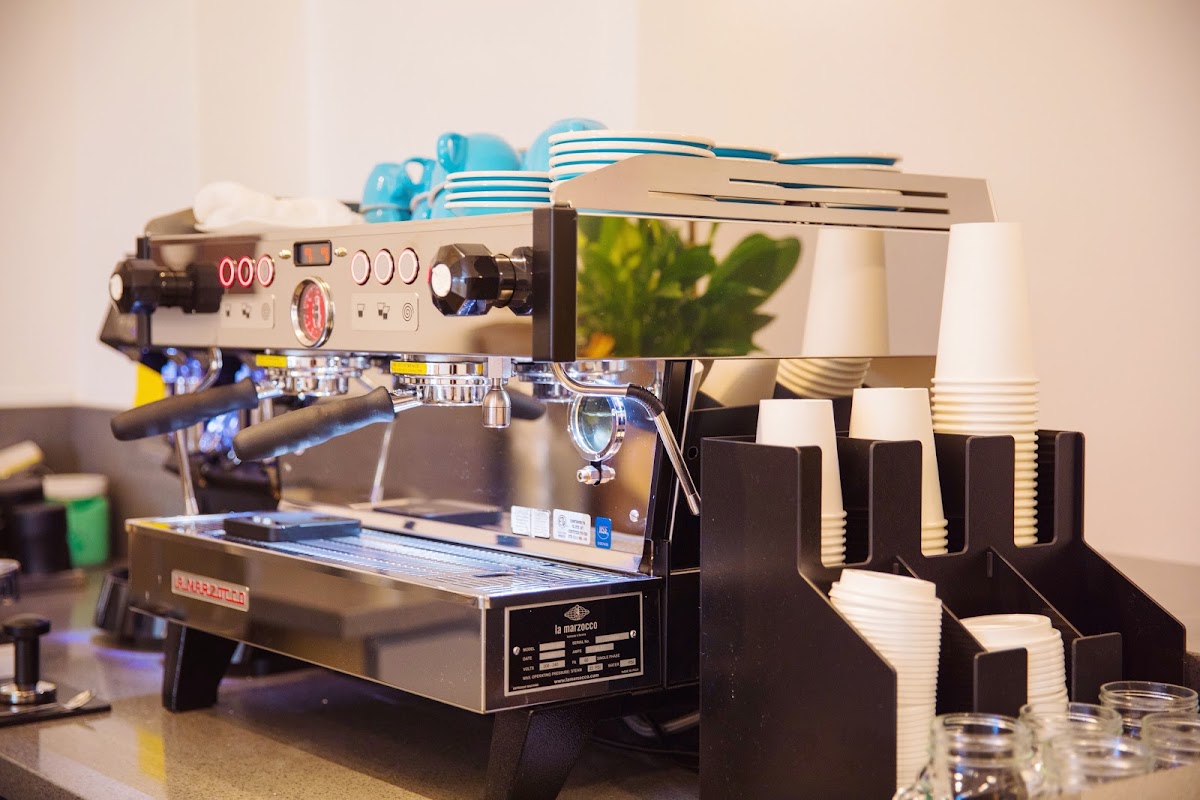 Blue House Café Titelbild