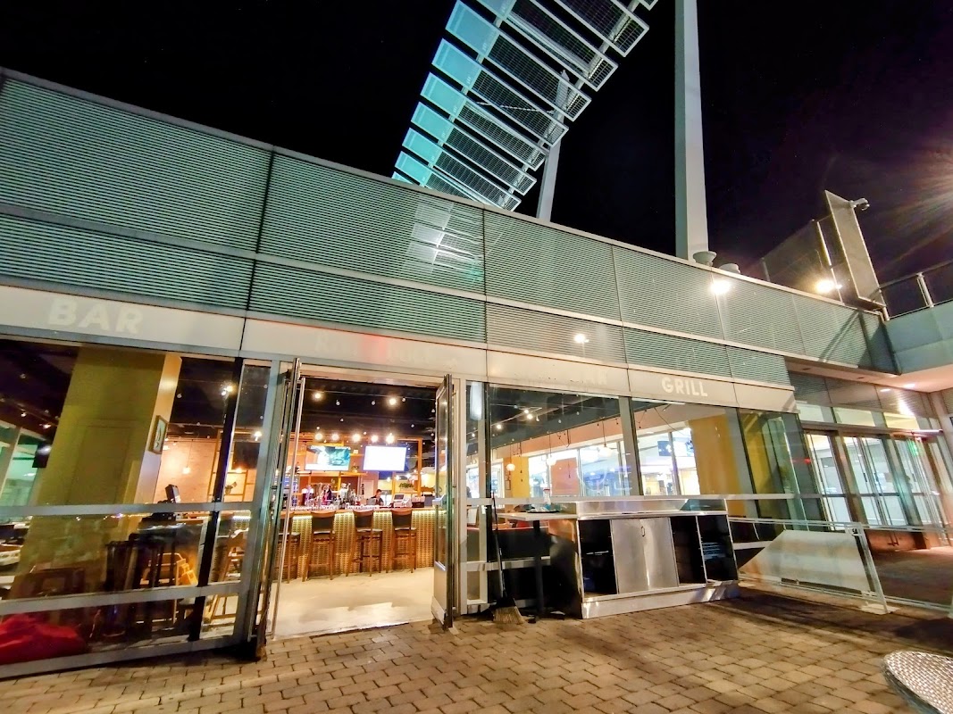 River Dock Cafe hero