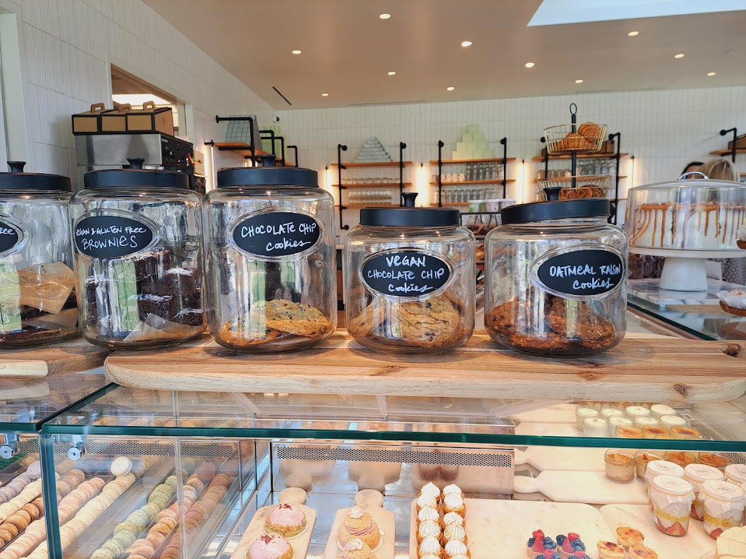 Tout Suite Titelbild