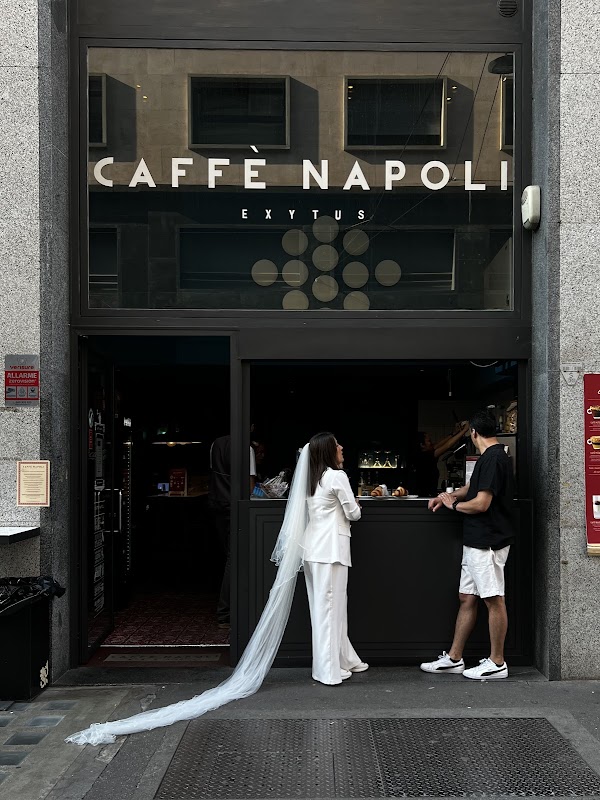 Caffè Napoli Giardino ヒーロー画像