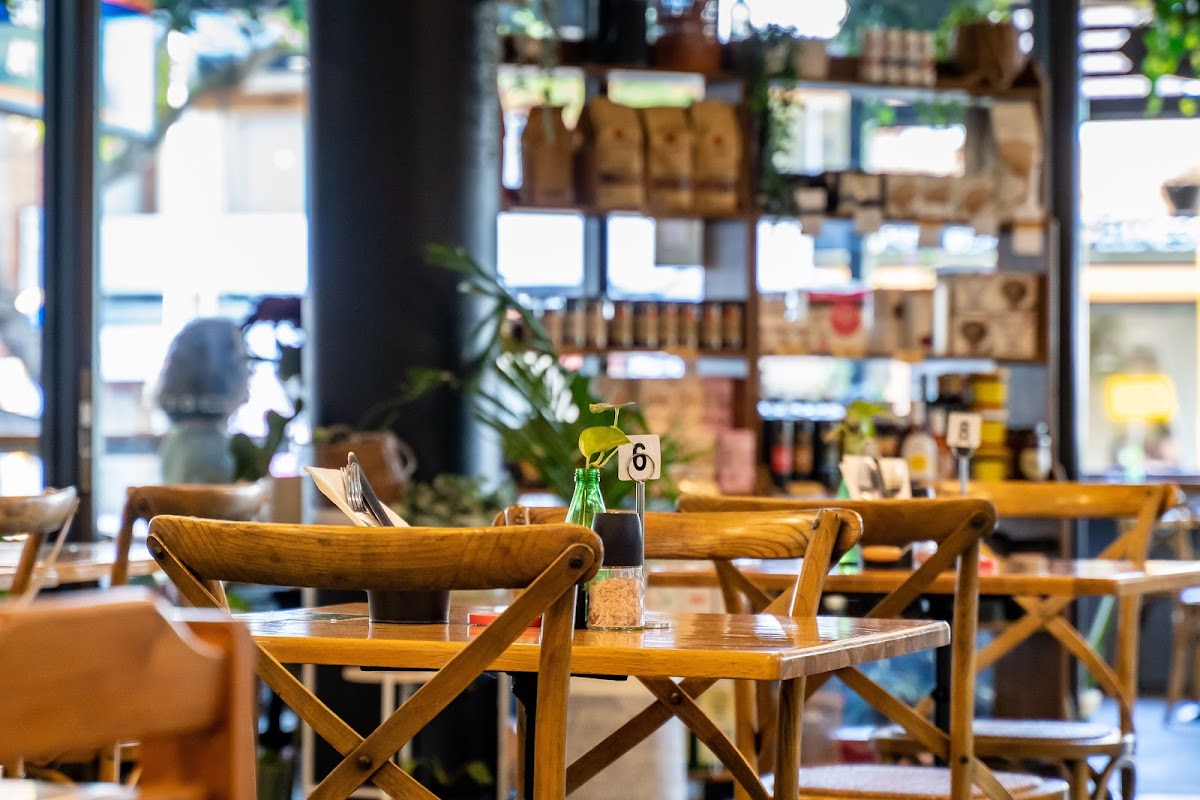 Clove n' Honey ヒーロー画像