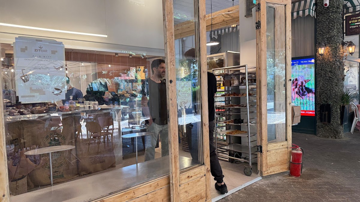 Zitbar café ヒーロー画像