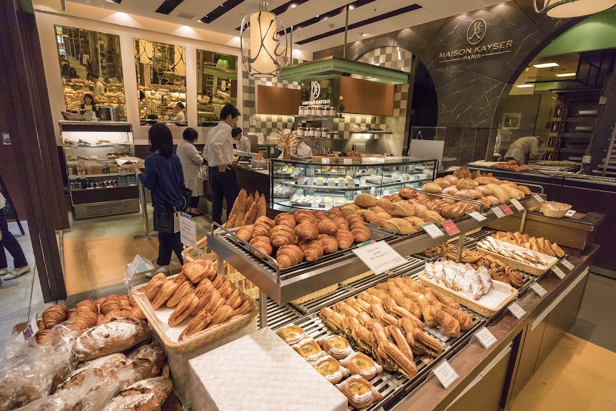 MAISON KAYSER Tokyo Midtown Store hero