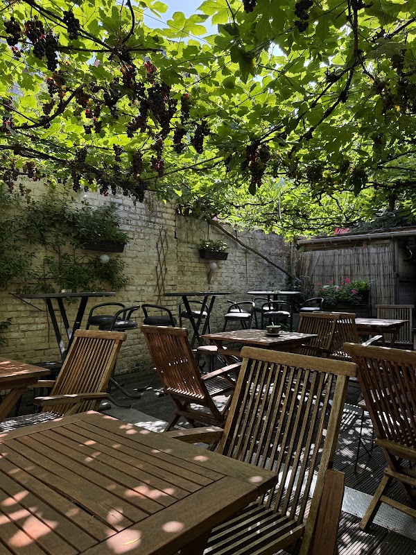 Cup 28°. ヒーロー画像