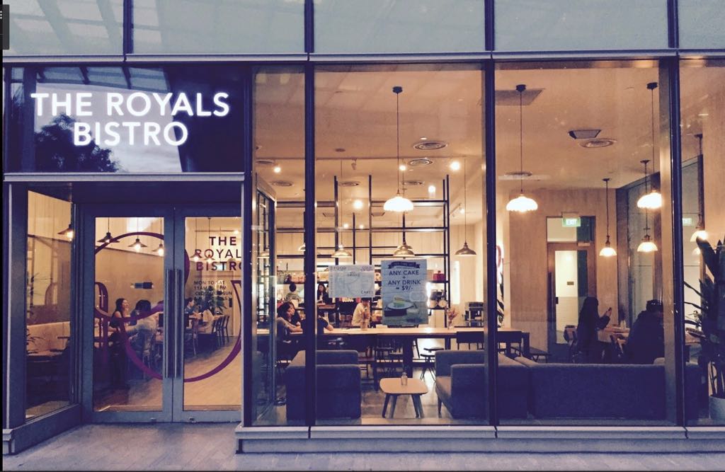 The Royals Bistro hero