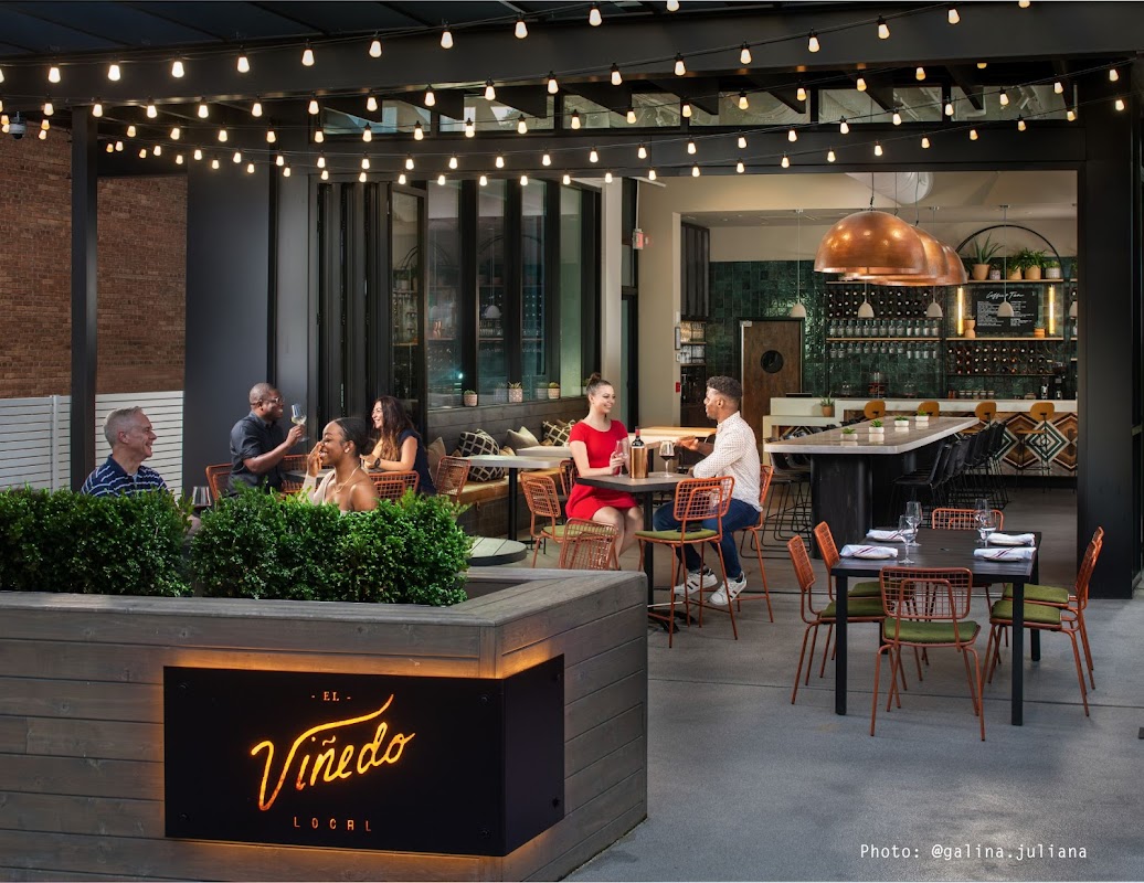 El Viñedo Local ヒーロー画像