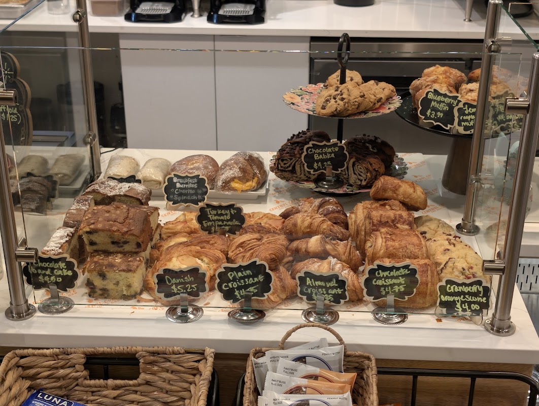 Central Cafe & Juice Bar hero