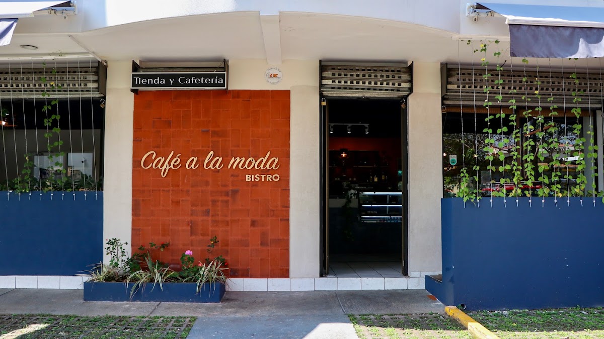 Café A La Moda ヒーロー画像