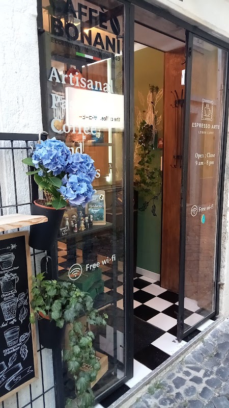 Espresso arte - Lisbon Caffé hero