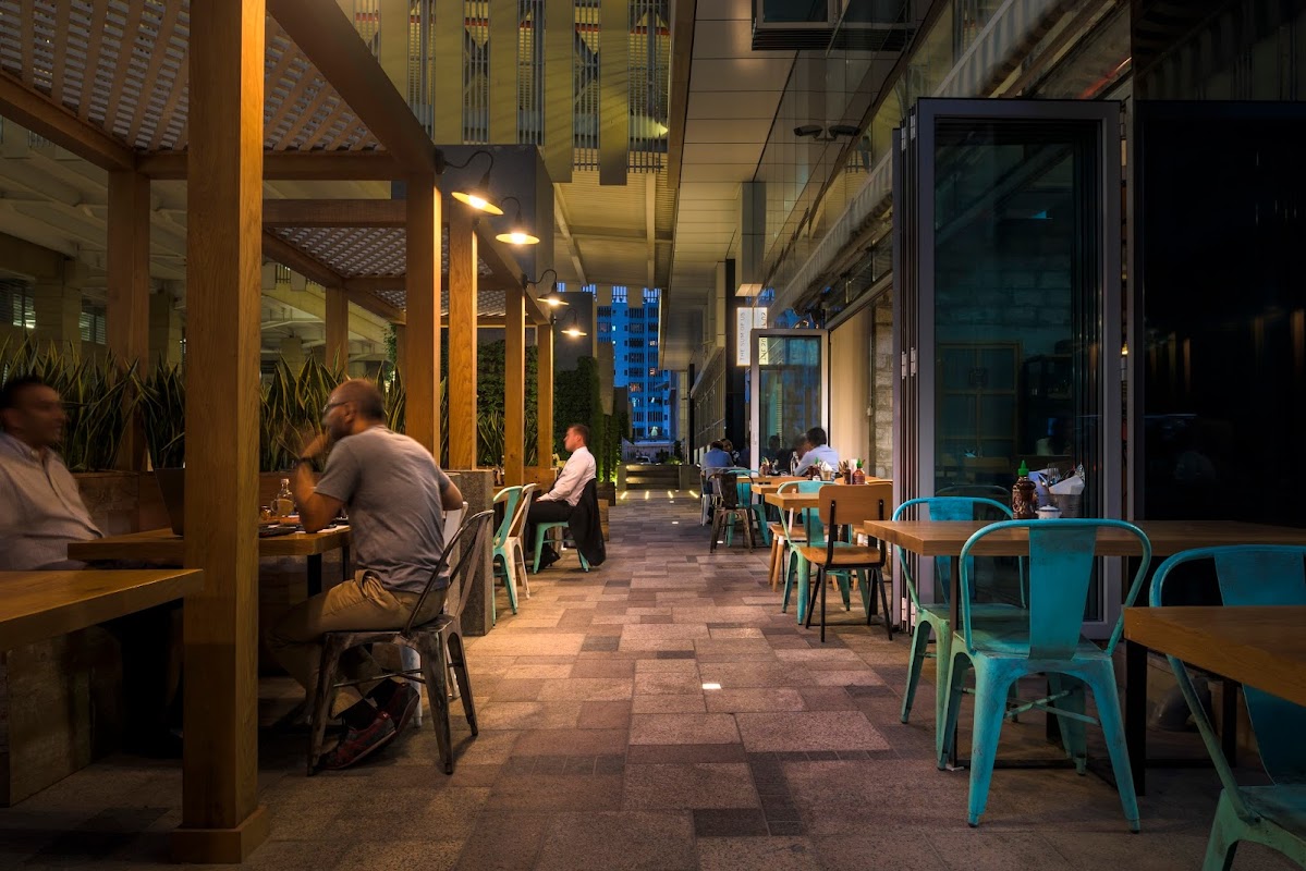 Foto principal de THE SUM OF US