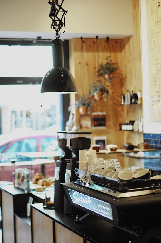 Refinery High End Coffee hero