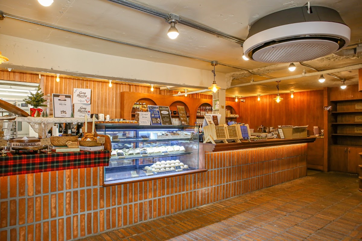 Cafe Gong Myoung Hongdae Branch Titelbild