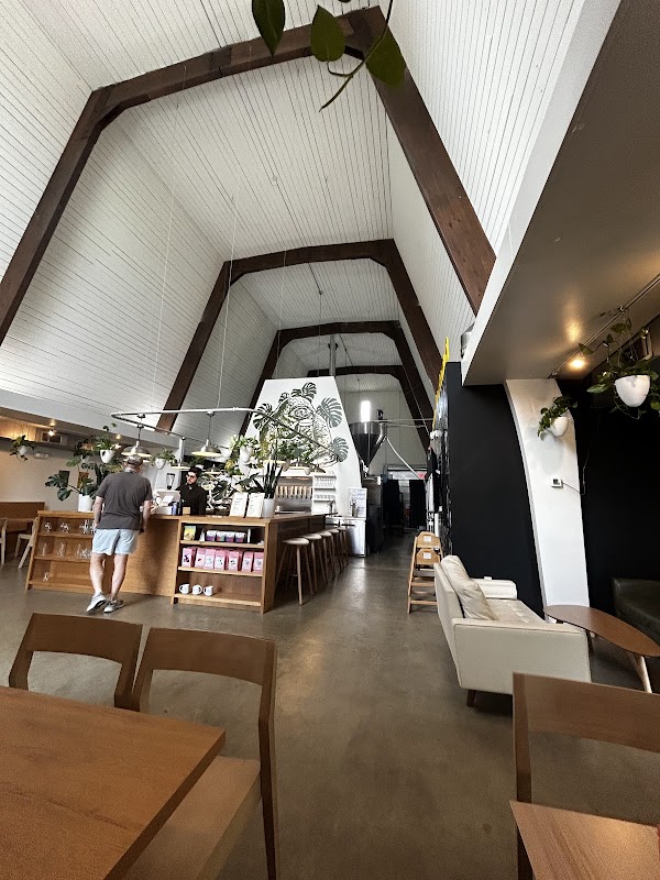 Living Waters Brewing - The Garden ヒーロー画像