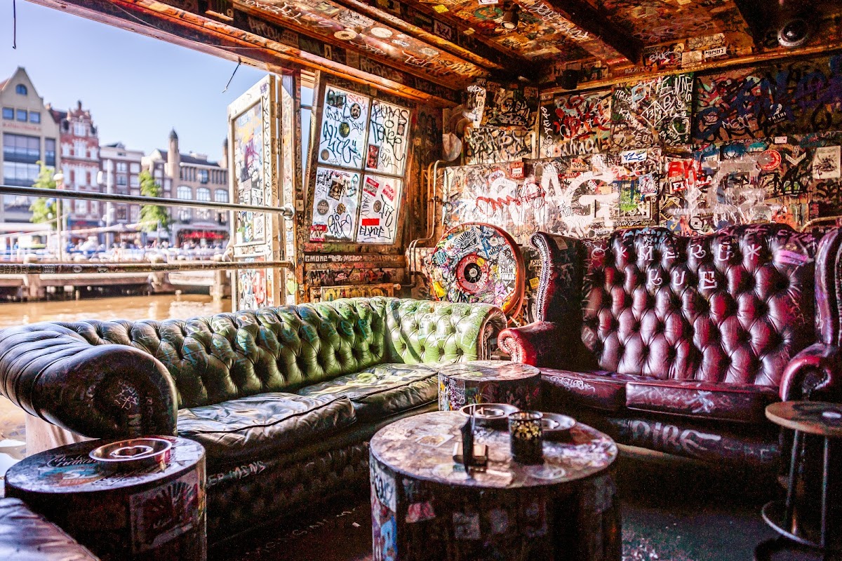 Café Hill Street Blues ヒーロー画像