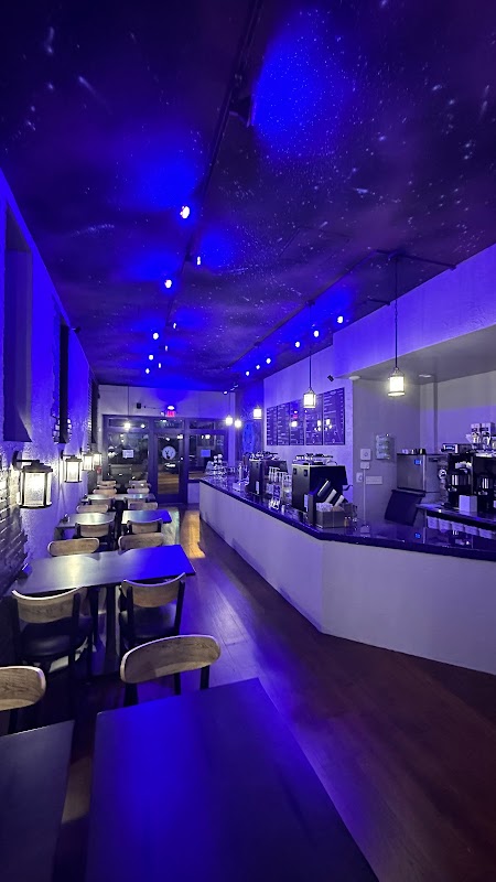 Gata Mágica Café and Lounge hero