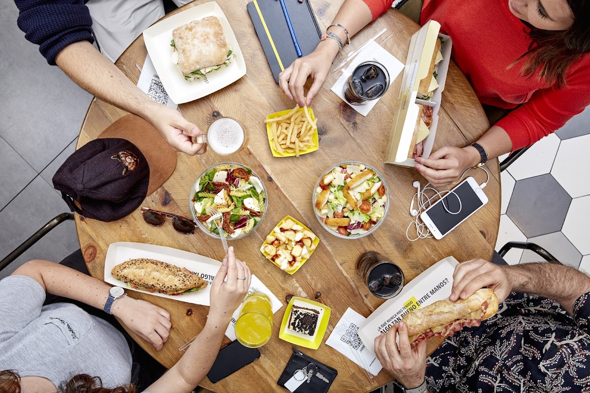 Café Pans T4 ヒーロー画像