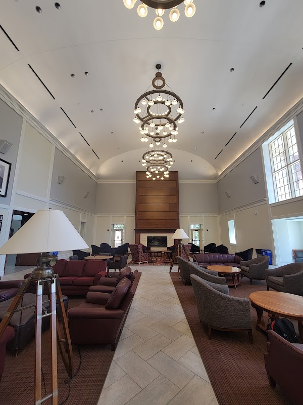 Foto principal de Armstrong Student Center