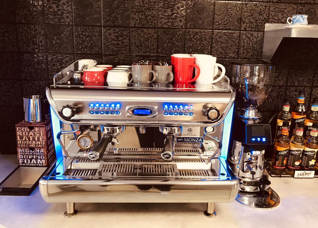 Creative Cup Cafe hero