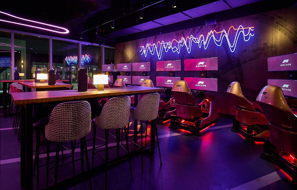 F1 Arcade Boston Titelbild