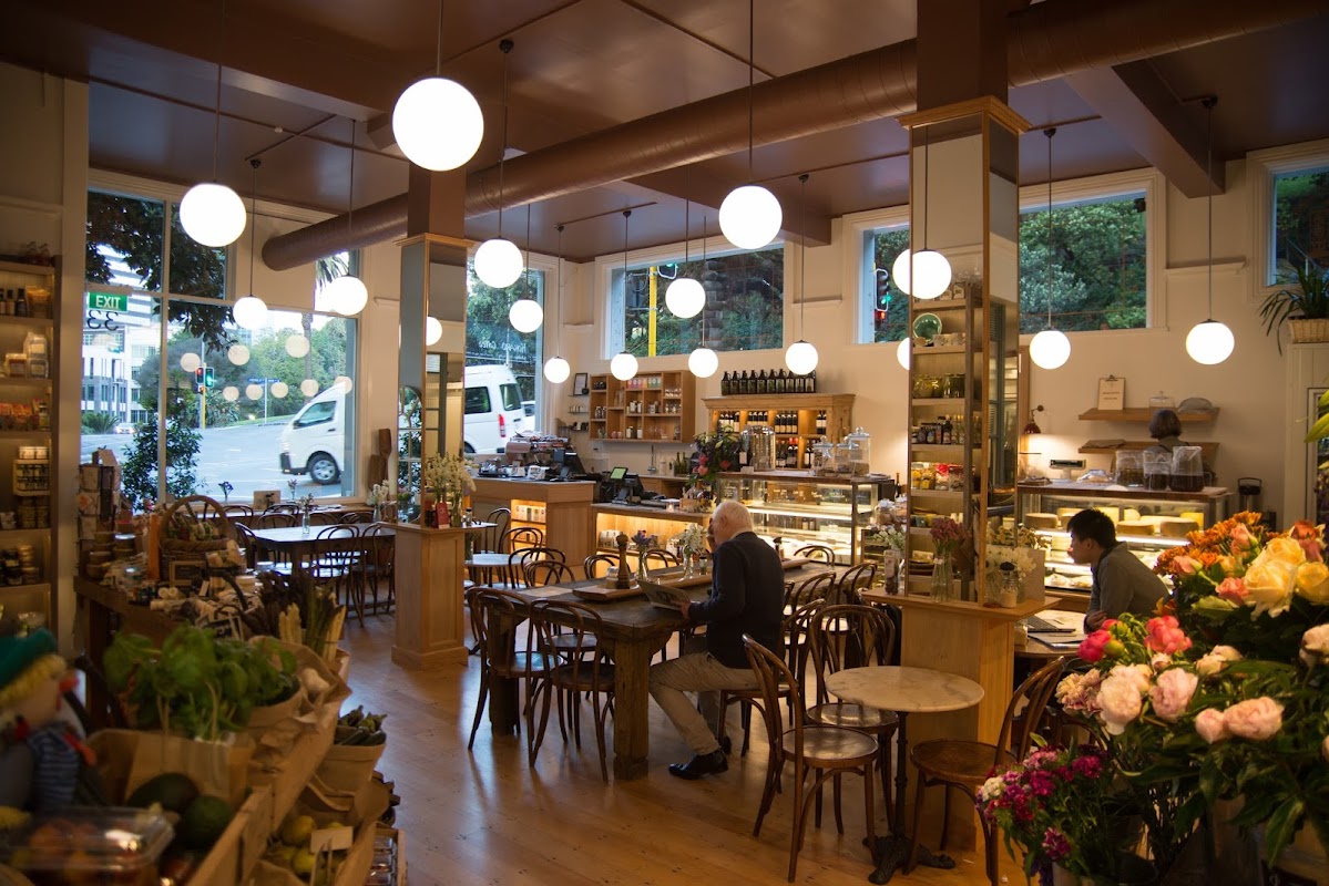 Scarecrow Mediterranean Cafe ヒーロー画像