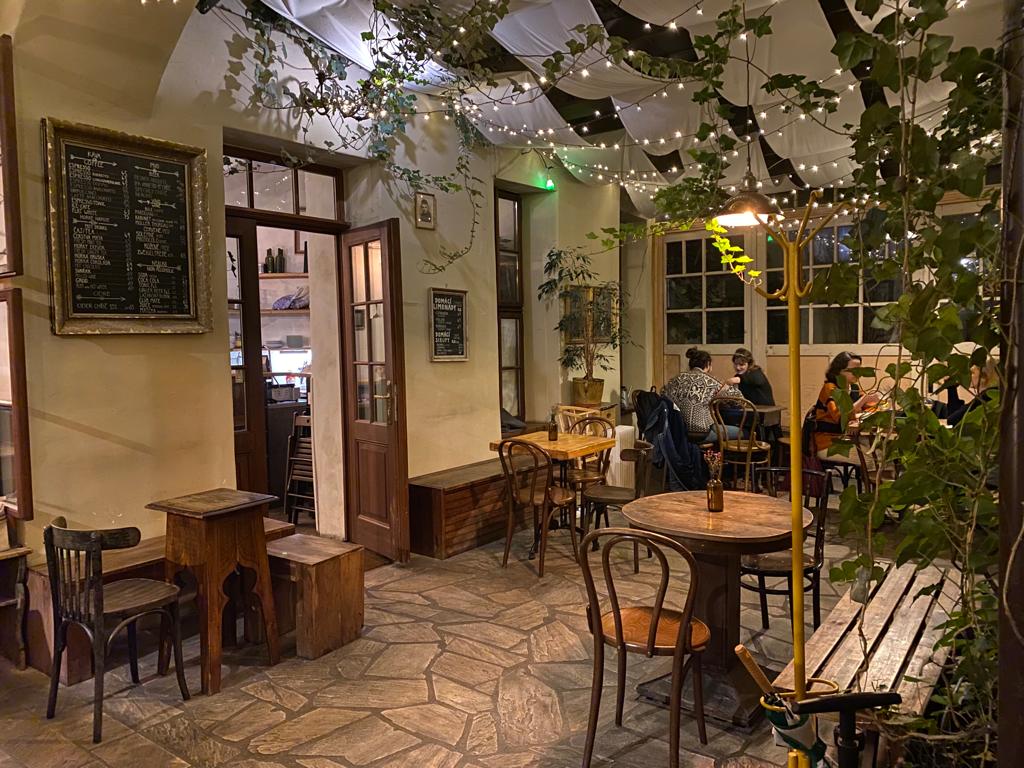 CAFÉ CLUB MÍŠEŇSKÁ Titelbild