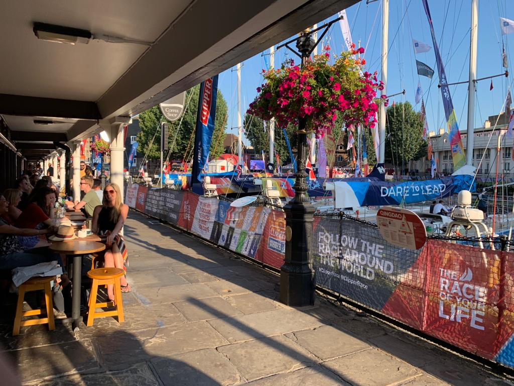 Photo principale St Katharine Docks Cafe
