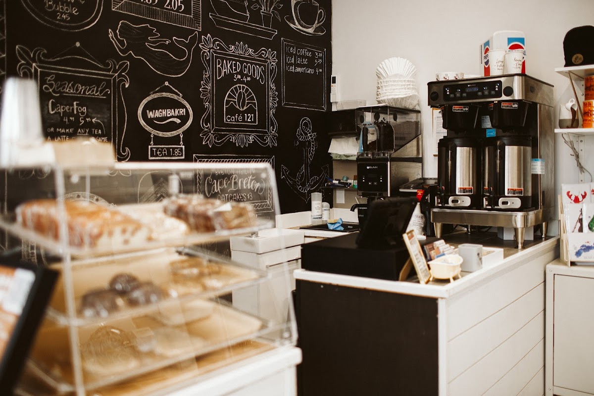 Café By the Bay Coffee and Gifts ヒーロー画像