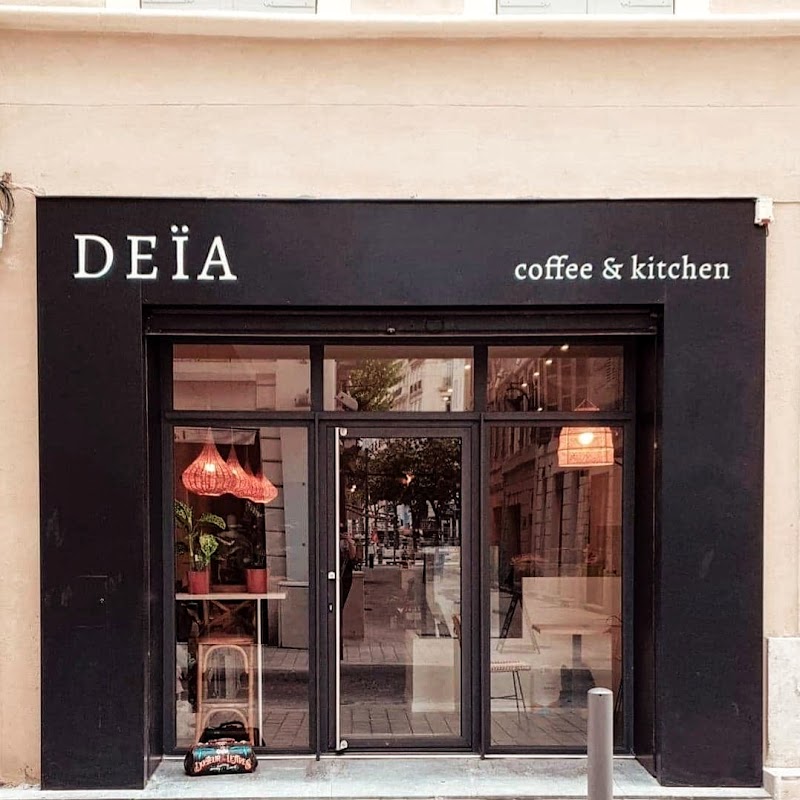 Deïa Coffee & Kitchen - Brunch Marseille ヒーロー画像