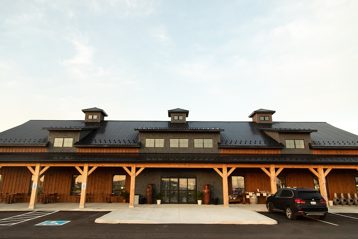 The Wild Hog Country Market Titelbild