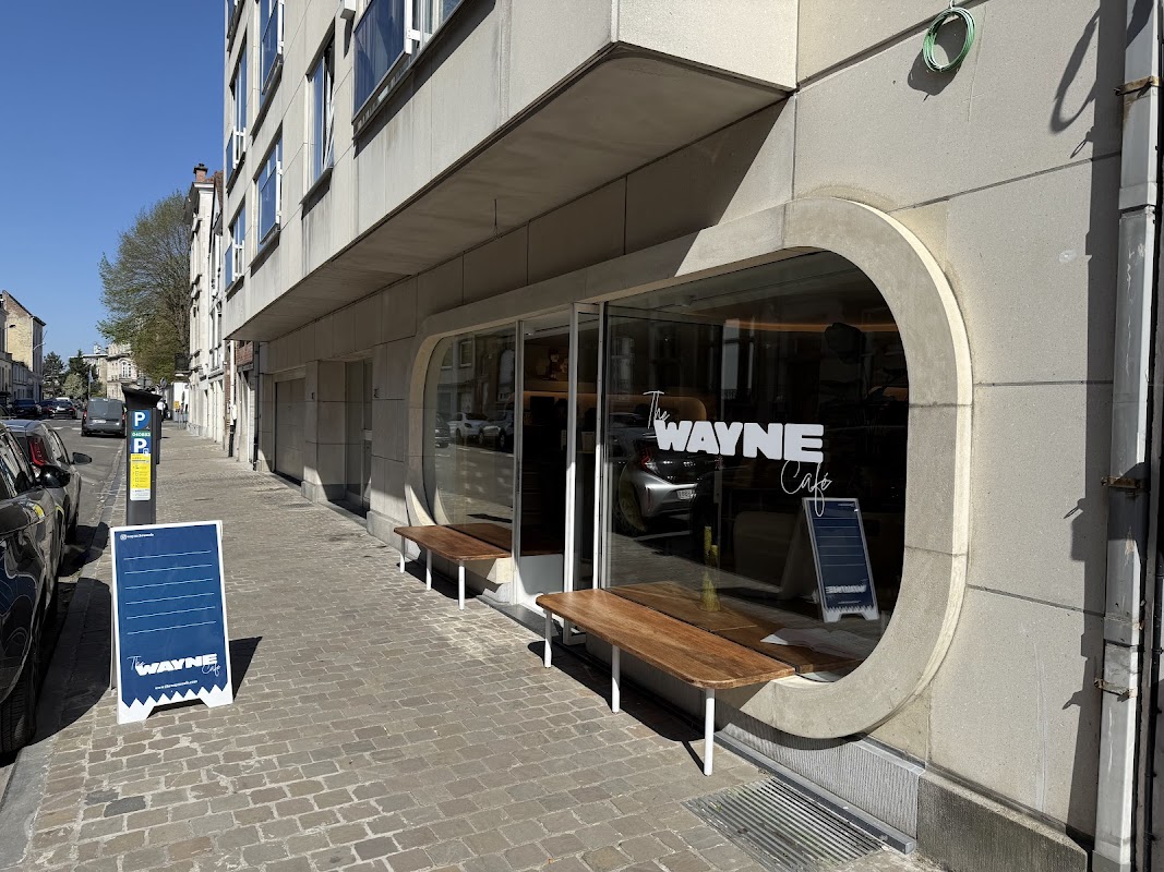 The WAYNE Café ヒーロー画像