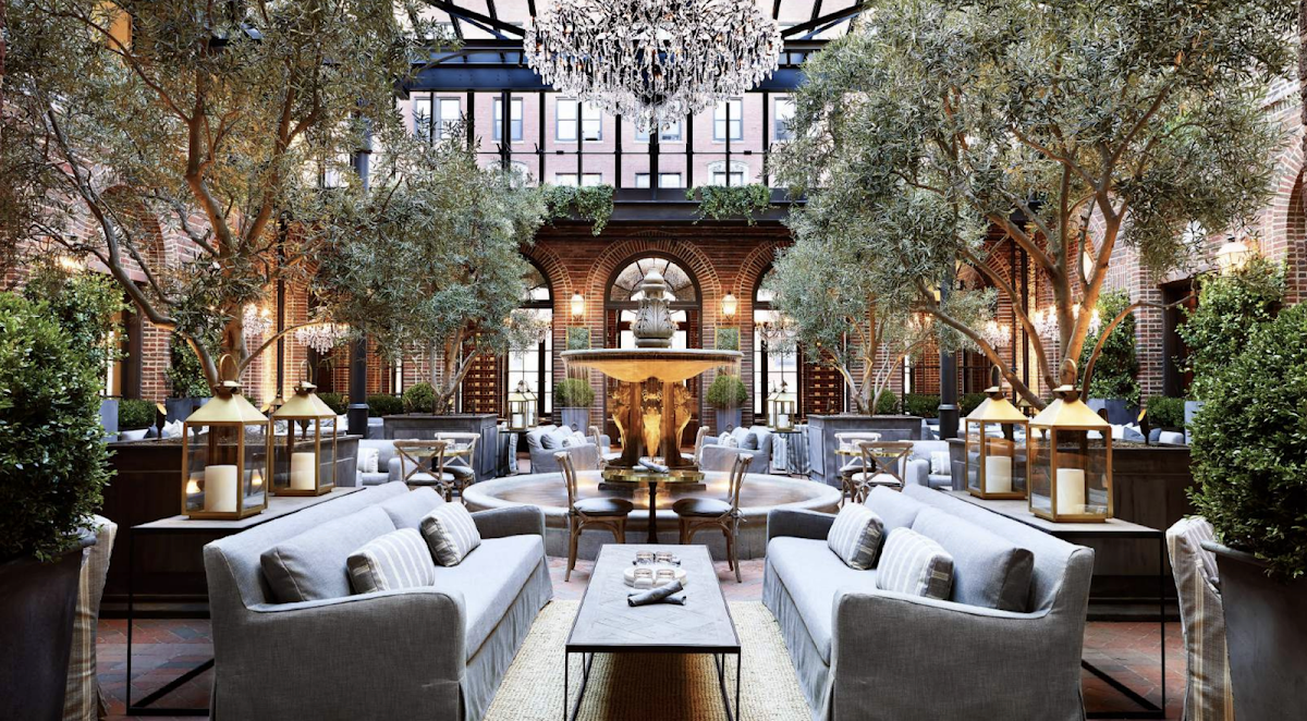 3 Arts Club Cafe at RH Chicago hero