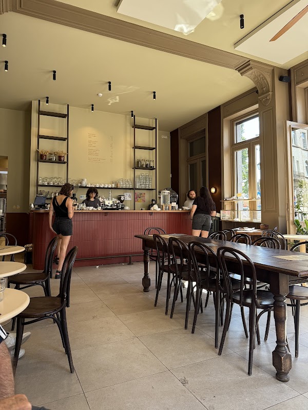 Honest Brussels ヒーロー画像