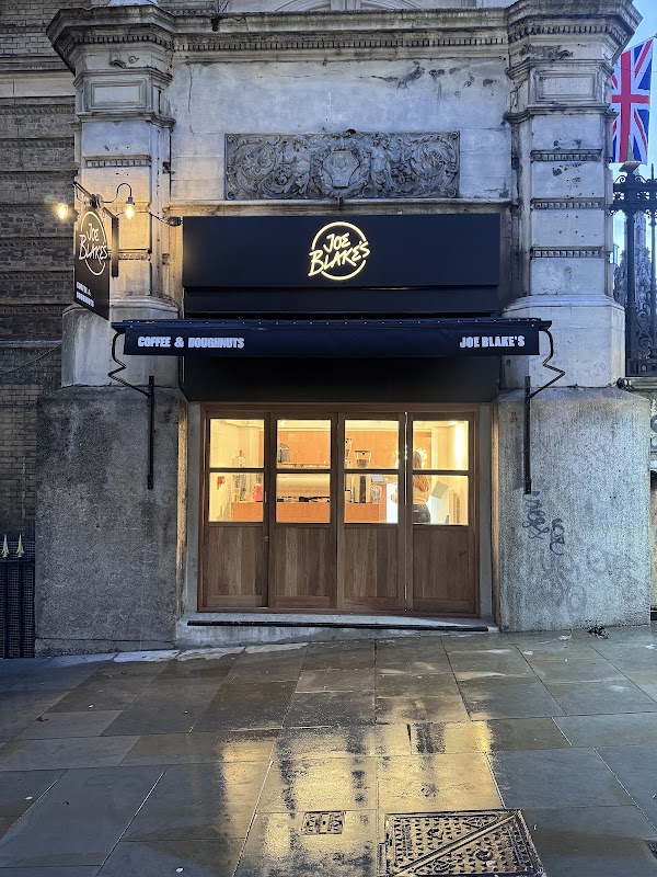 Joe Blake's Titelbild