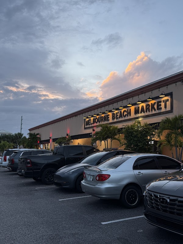 Melbourne Beach Market hero