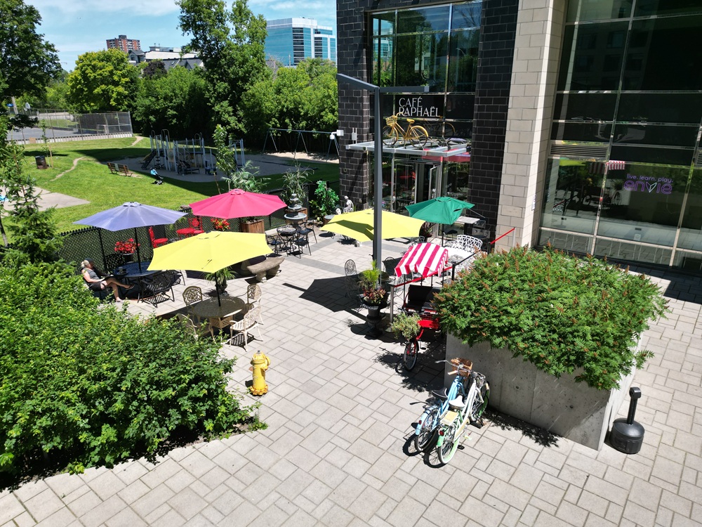 Café Raphaël Titelbild