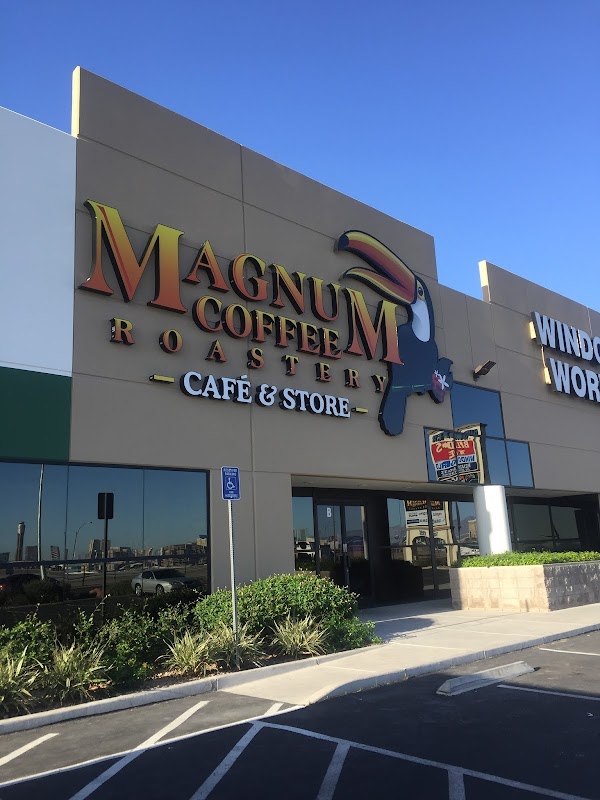 Magnum Coffee Roastery Café & Store ヒーロー画像