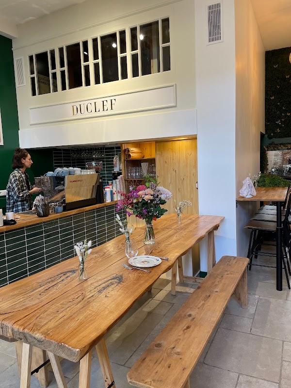 Duclef Café Pâtisserie ヒーロー画像