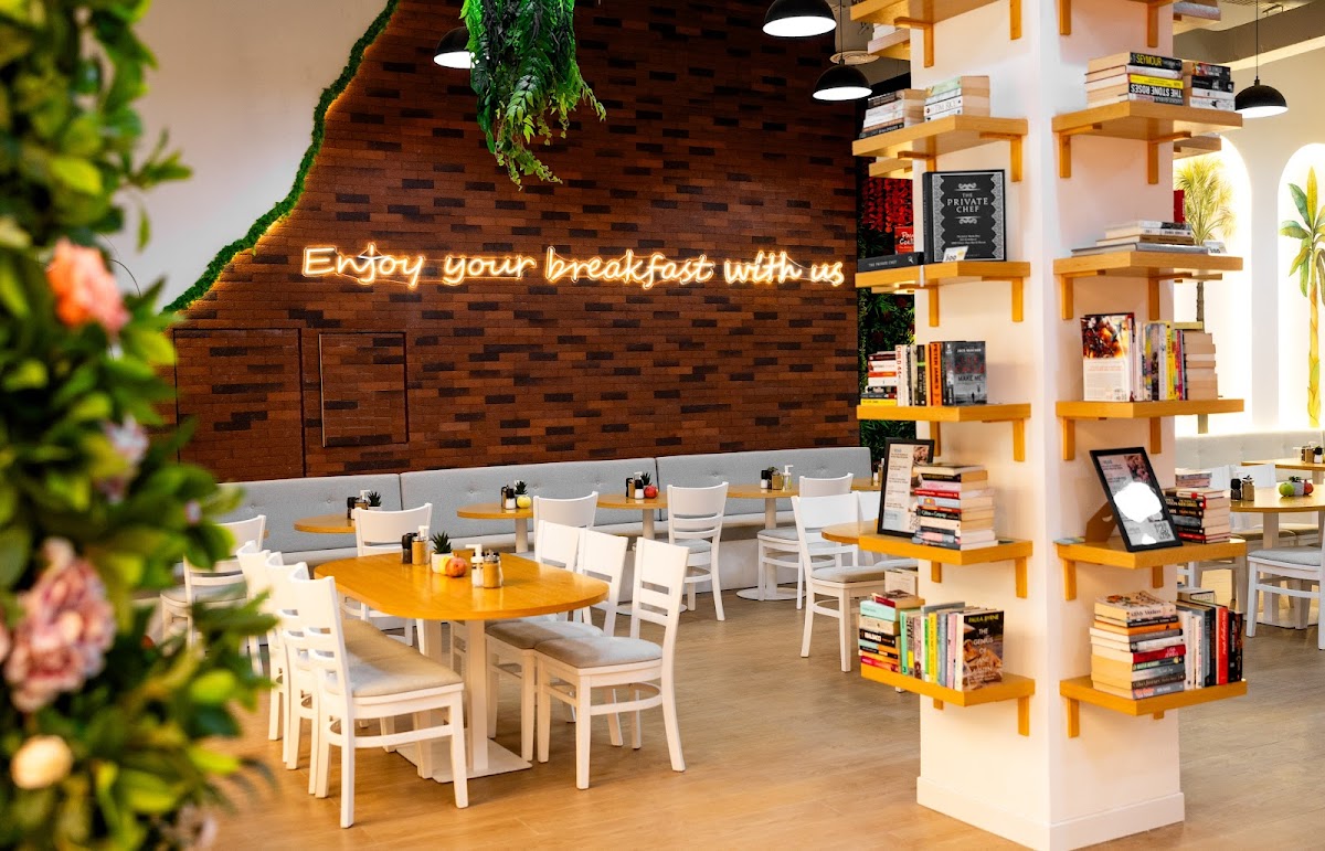 Better Together Cafe Motor City Titelbild