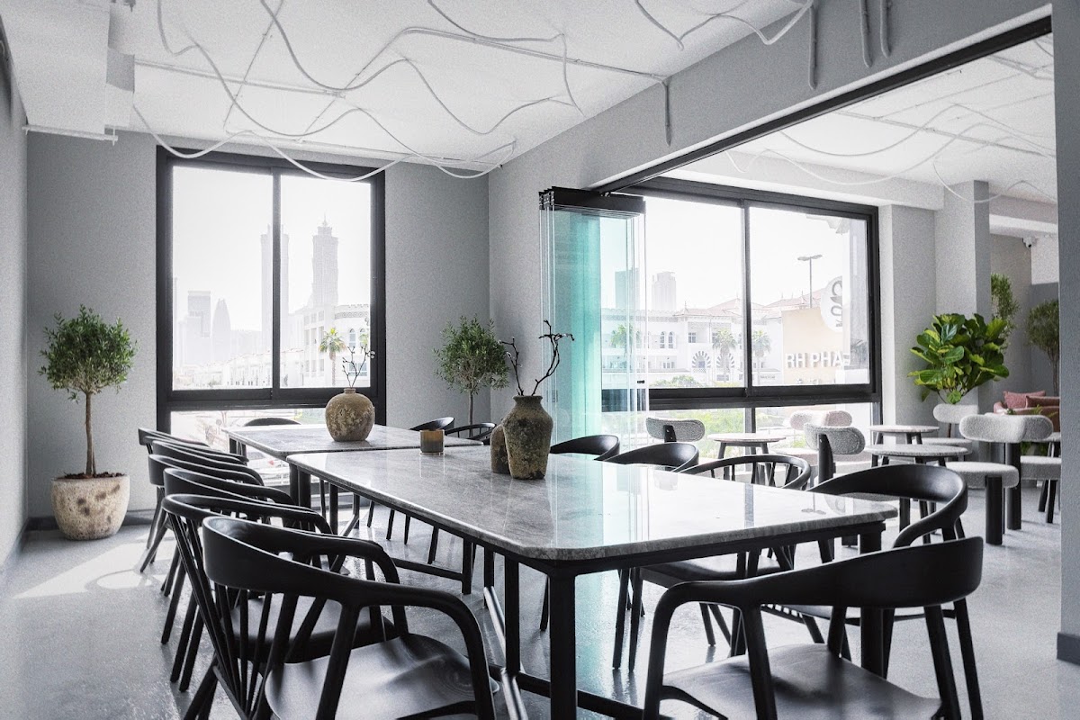 Roasters Specialty Coffee House Al Wasl hero