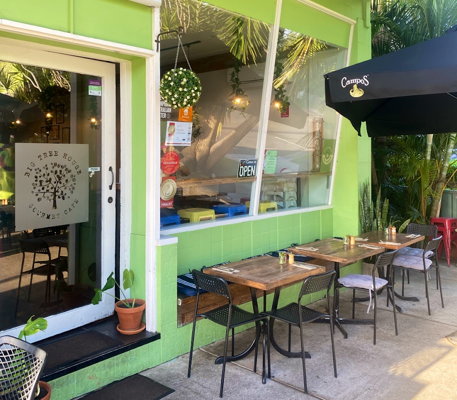 Big Tree House Cafe Titelbild