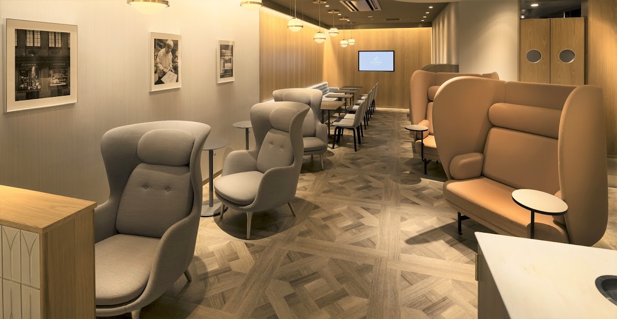 GODIVA Café Tokyo hero