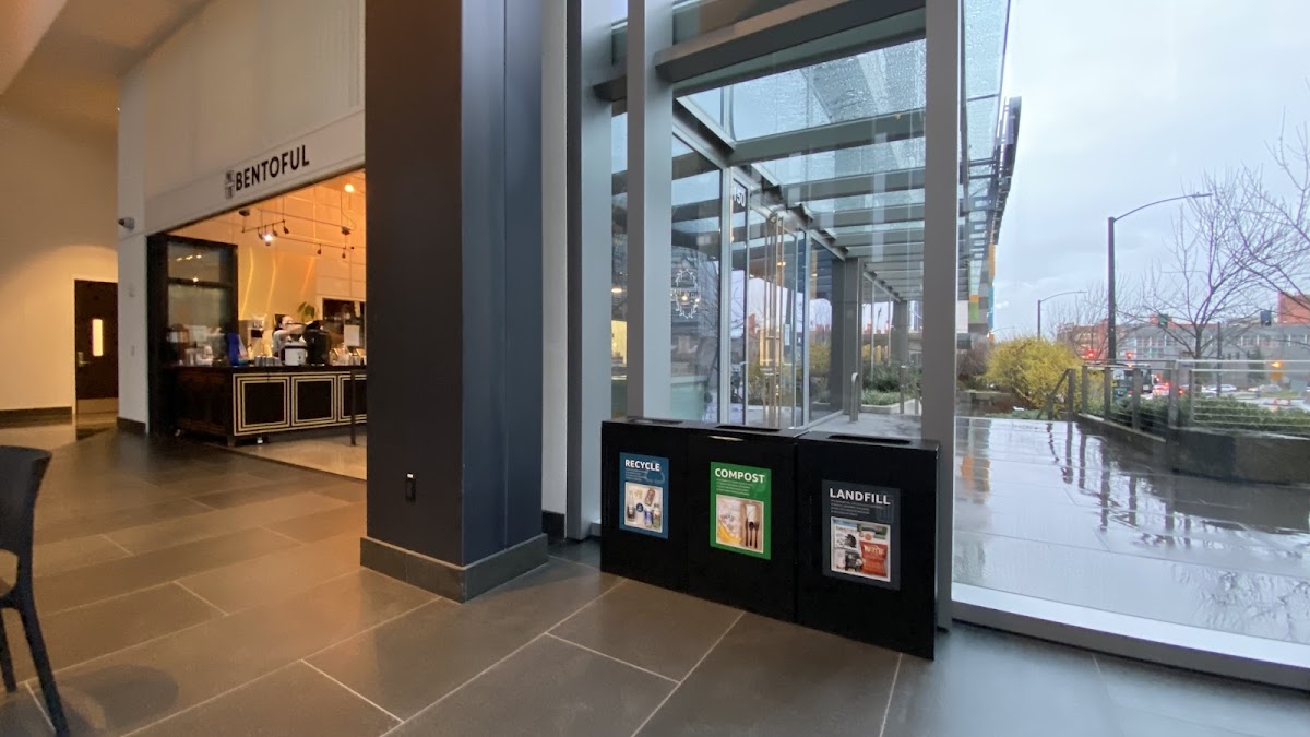 Cafe An'Clair - Fairview & Republican hero