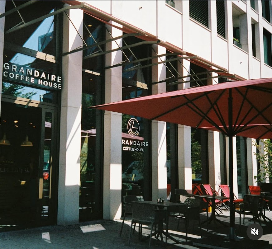 Grandaire - Coffee House hero