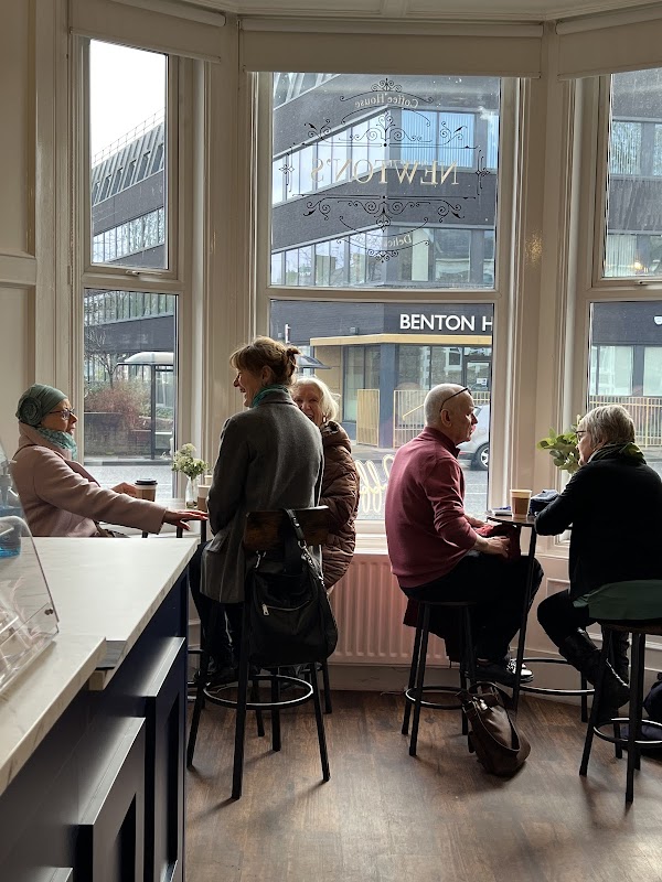 Newtons Coffee House hero
